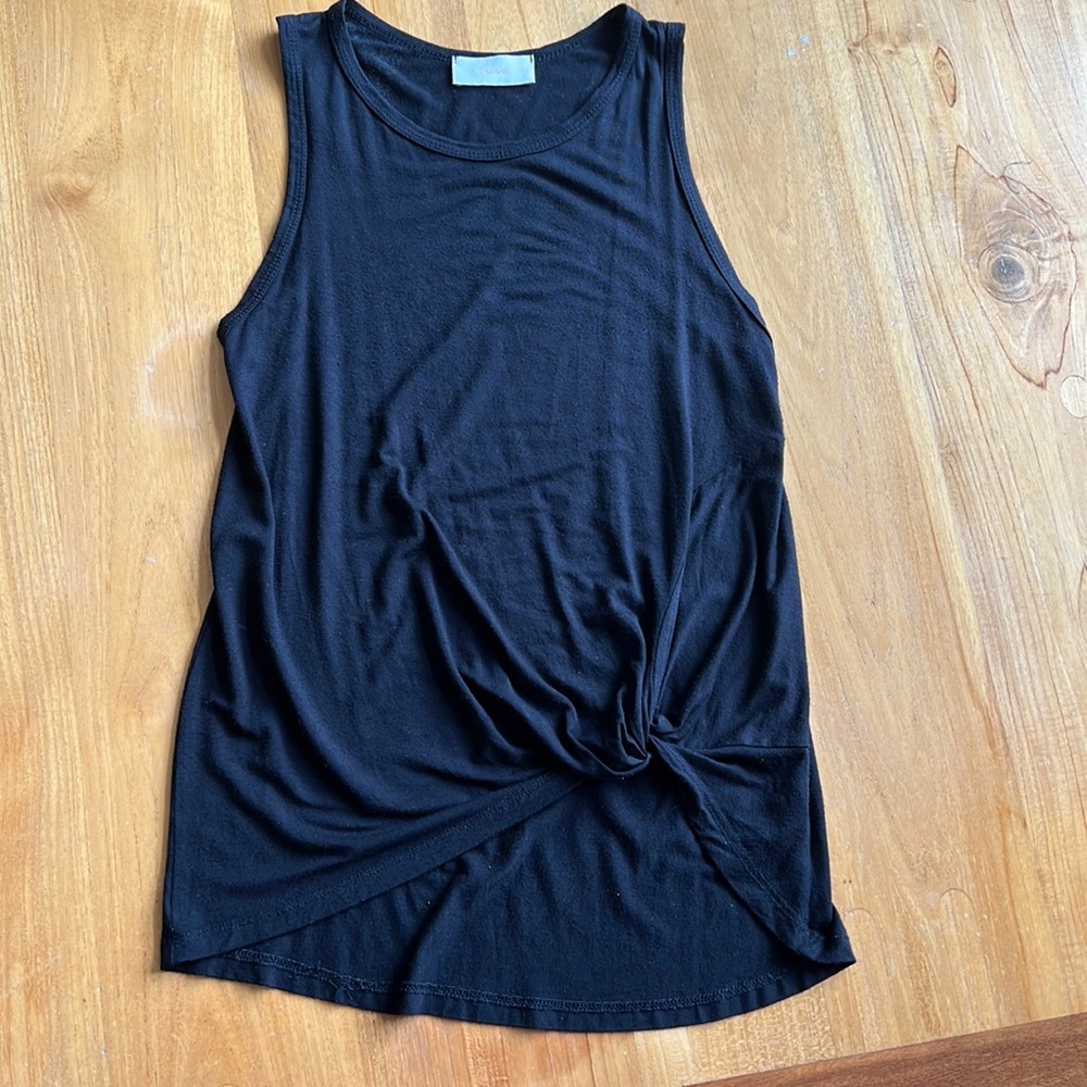 Braeve XS black tank